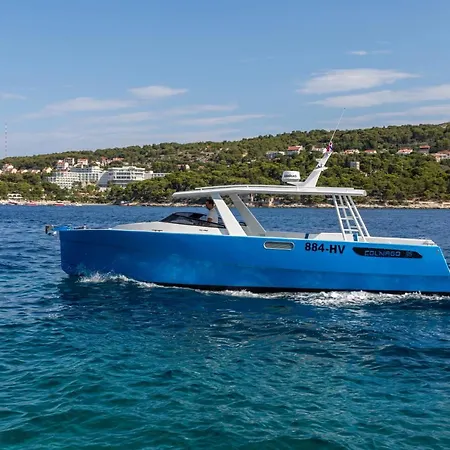 krevet i doručak Villa Nora Hvar 4*