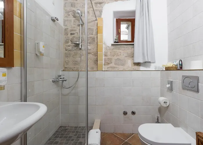 노라 B&B 흐바르