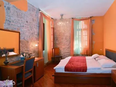 Nora Hvar Bed & Breakfast 4*